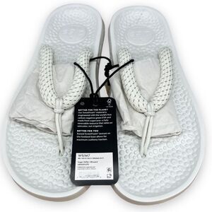 Allbirds Sandals Women's 9 Men 7 White Blizzard Sugar‎ Zeffer Flip Flops